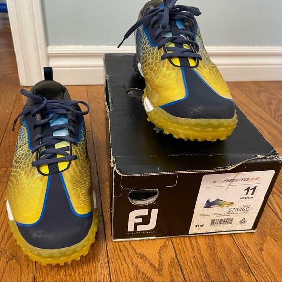 FootJoy Freestyle 2.0 Spiked Golf Shoe size 11M - Picture 2 of 7
